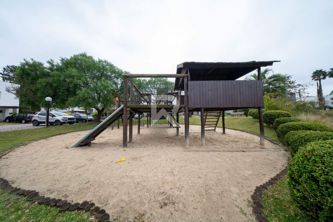 Apartamento Semi Mobiliado com Área Gourmet, 2 Quartos e 2 Vagas para Locação - Santo Inacio - Curitiba/PR miniatura 21