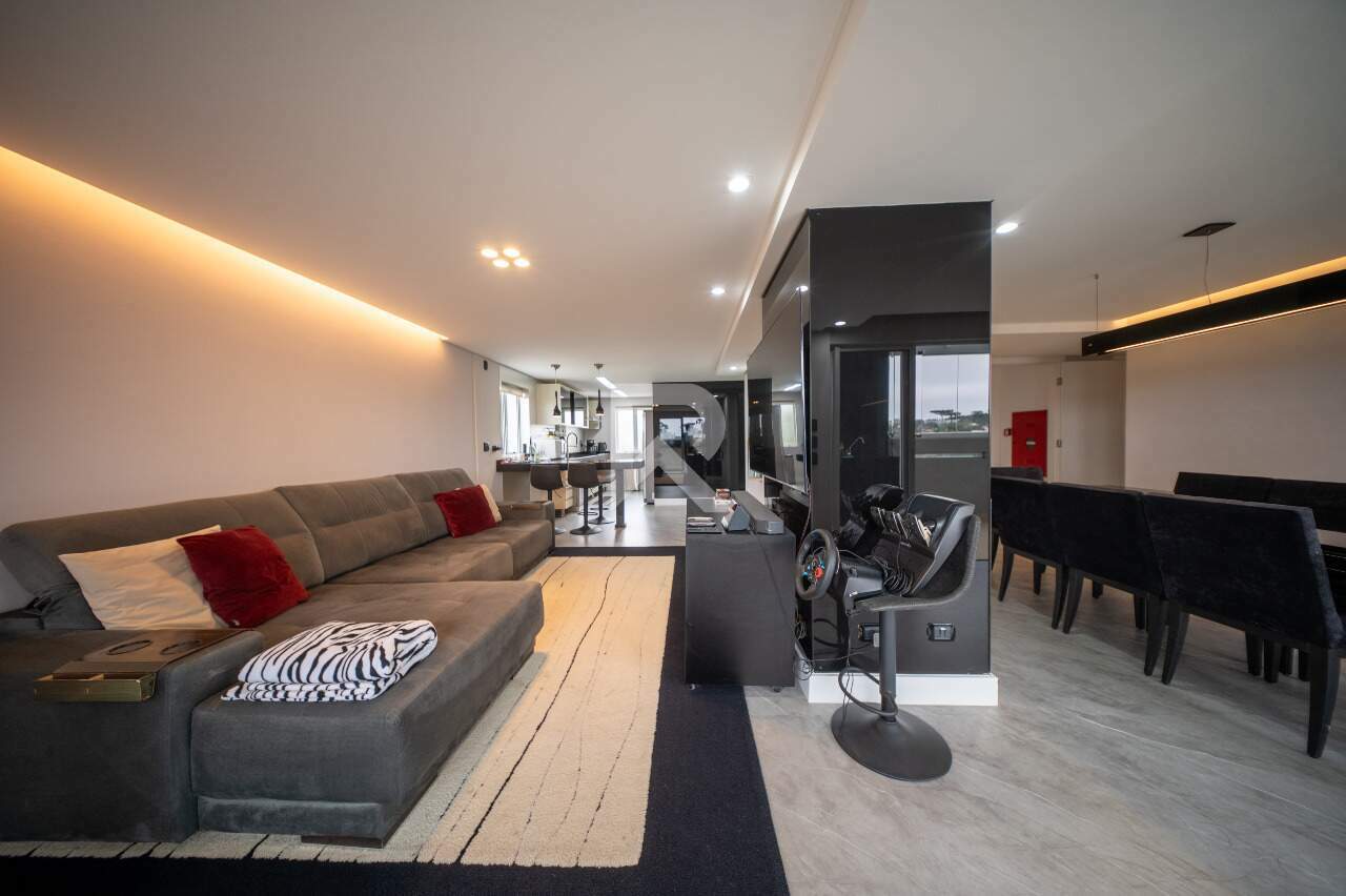 Apartamento Semi Mobiliado com Área Gourmet, 2 Quartos e 2 Vagas para Locação - Santo Inacio - Curitiba/PR