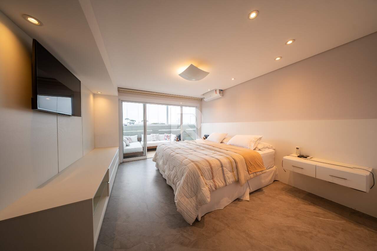 Apartamento Semi Mobiliado com Área Gourmet, 2 Quartos e 2 Vagas para Locação - Santo Inacio - Curitiba/PR miniatura 16