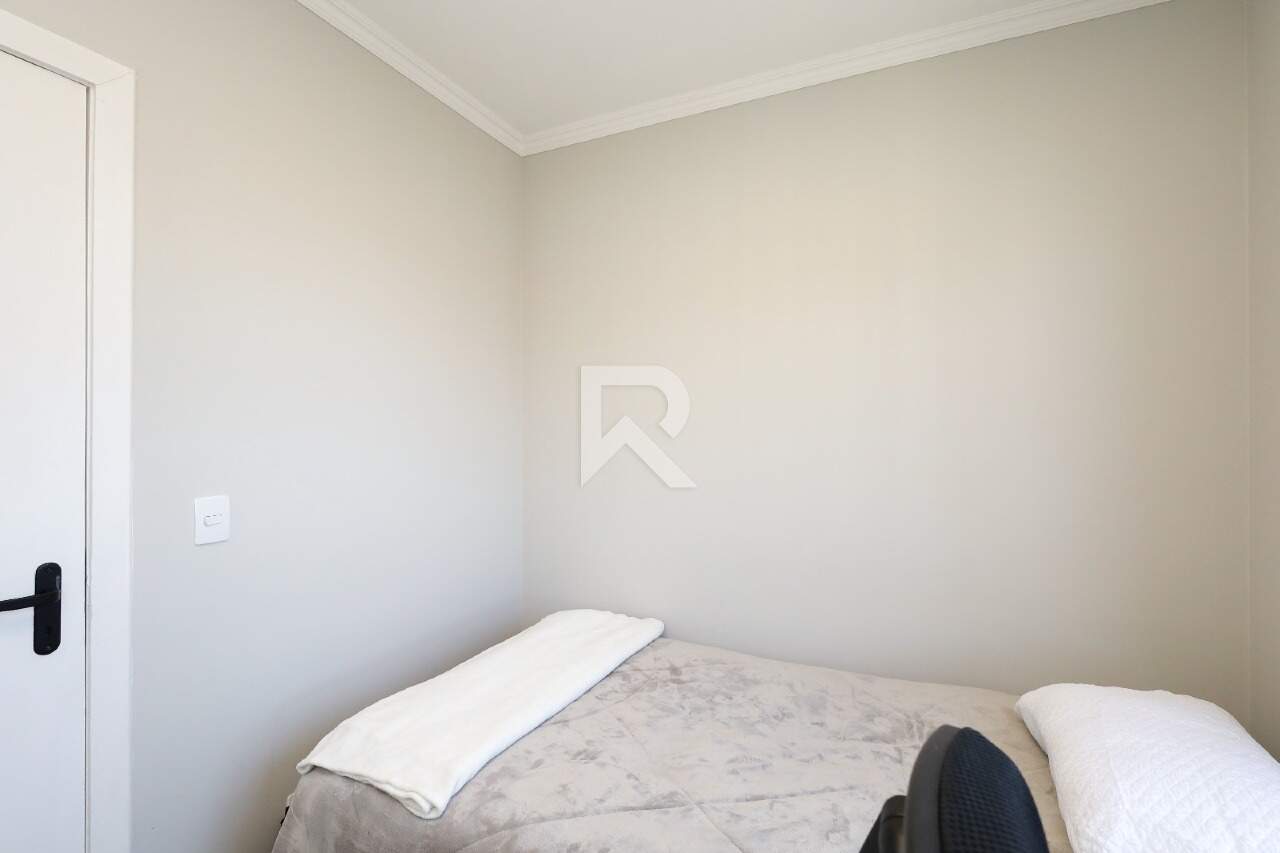 Apartamento Mobiliado Face Norte com Vista Livre, 2 Quartos e 1 Vaga para Locação - Bigorrilho - Curitiba/PR miniatura 12