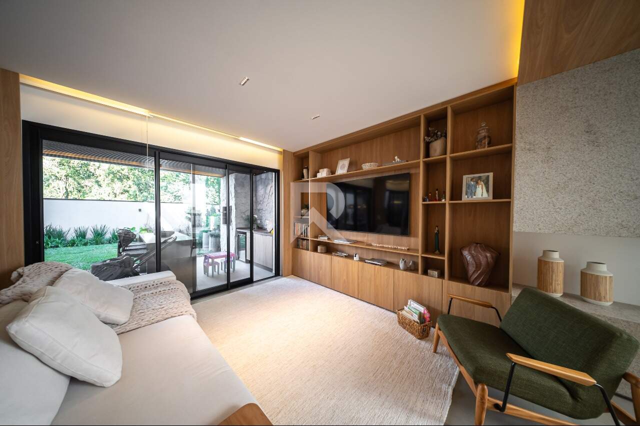 Casa em Condomínio com Vista Livre, Porteira Fechada, 3 Suítes e 4 Vagas à venda, 250 m² - Cascatinha - Curitiba/PR miniatura 3