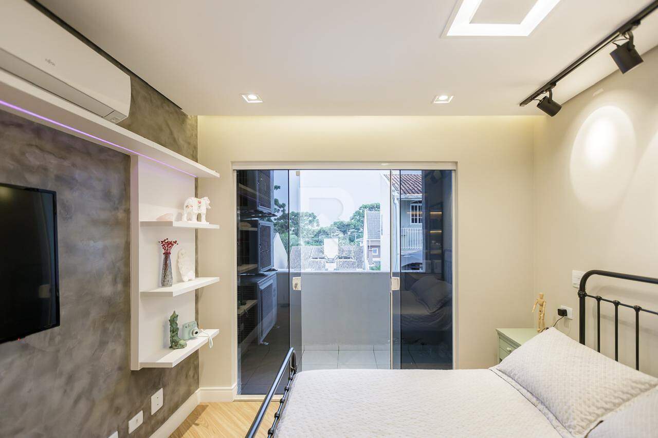 Casa de Rua com Vista Livre, Piscina e 3 Quartos à venda, 214 m² - Mossunguê - Curitiba/PR miniatura 22