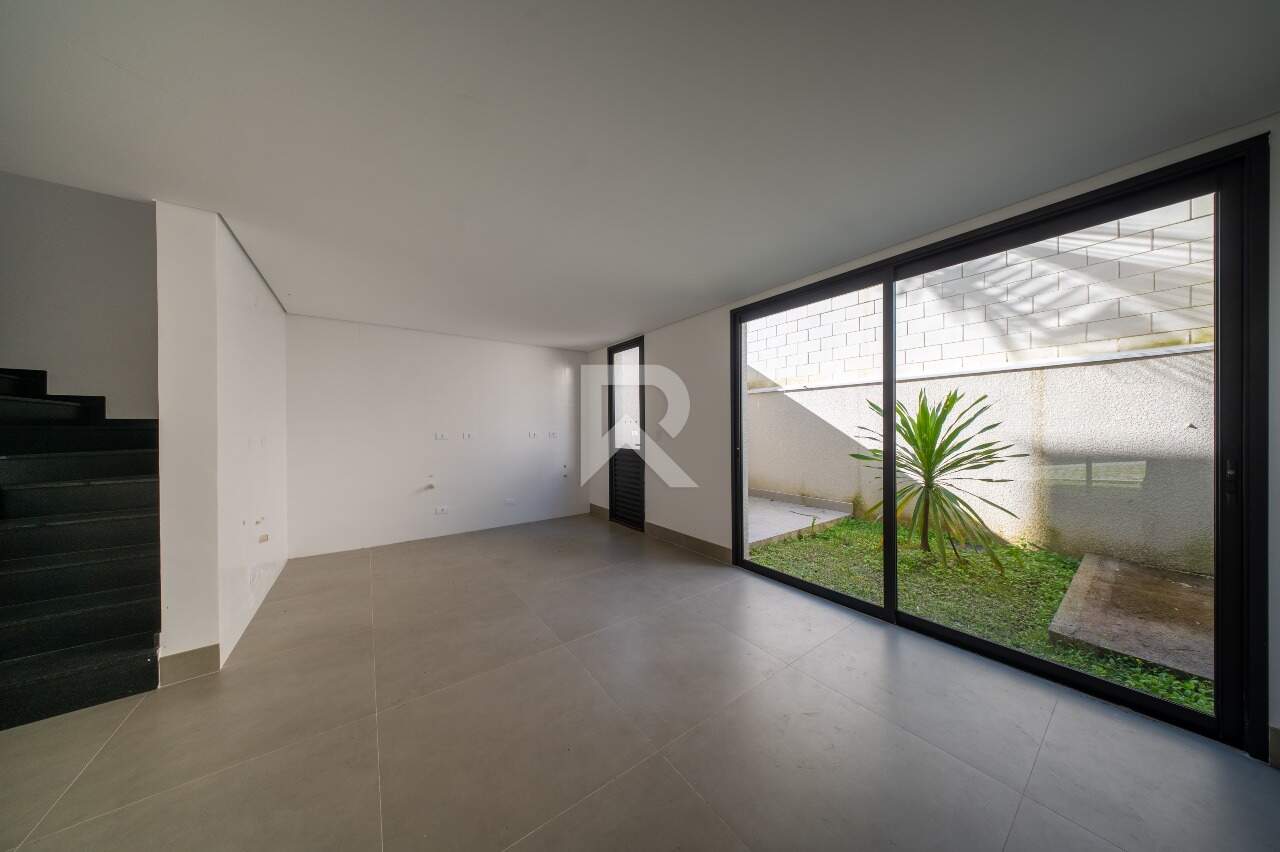 Sobrado Triplex em Condomínio com Vista Livre, 3 Quartos e 2 Vagas à venda, 176 m² - Mercês - Curitiba/PR miniatura 7