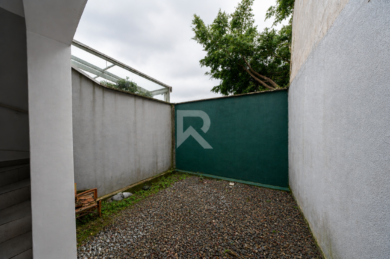 Sobrado com Vista Livre, 3 Quartos e 5 Vagas para Locação, 165 m² - Ahú - Curitiba/PR miniatura 36