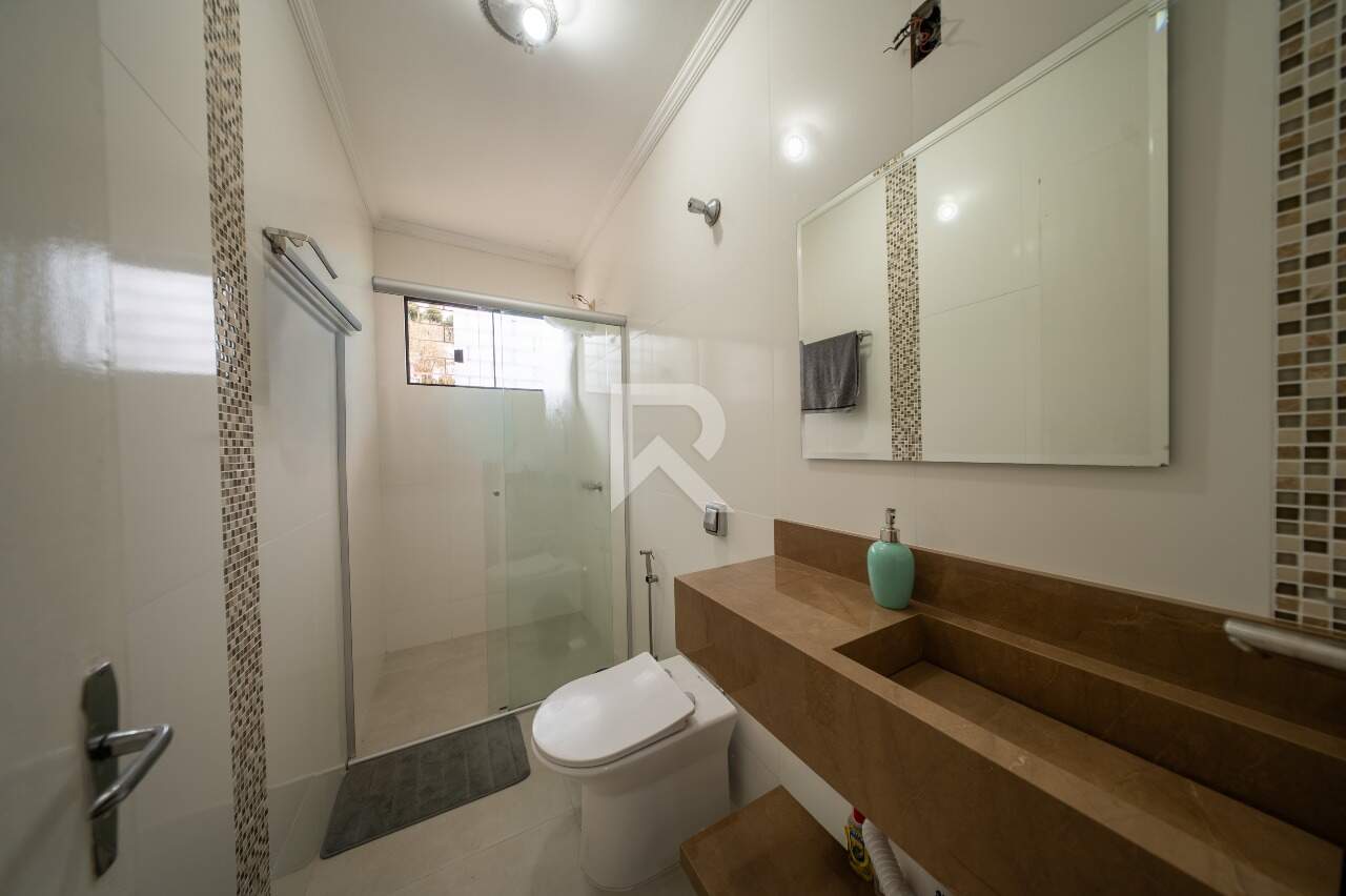 Sobrado com Vista Livre, 3 Quartos e 5 Vagas para Locação, 165 m² - Ahú - Curitiba/PR miniatura 29