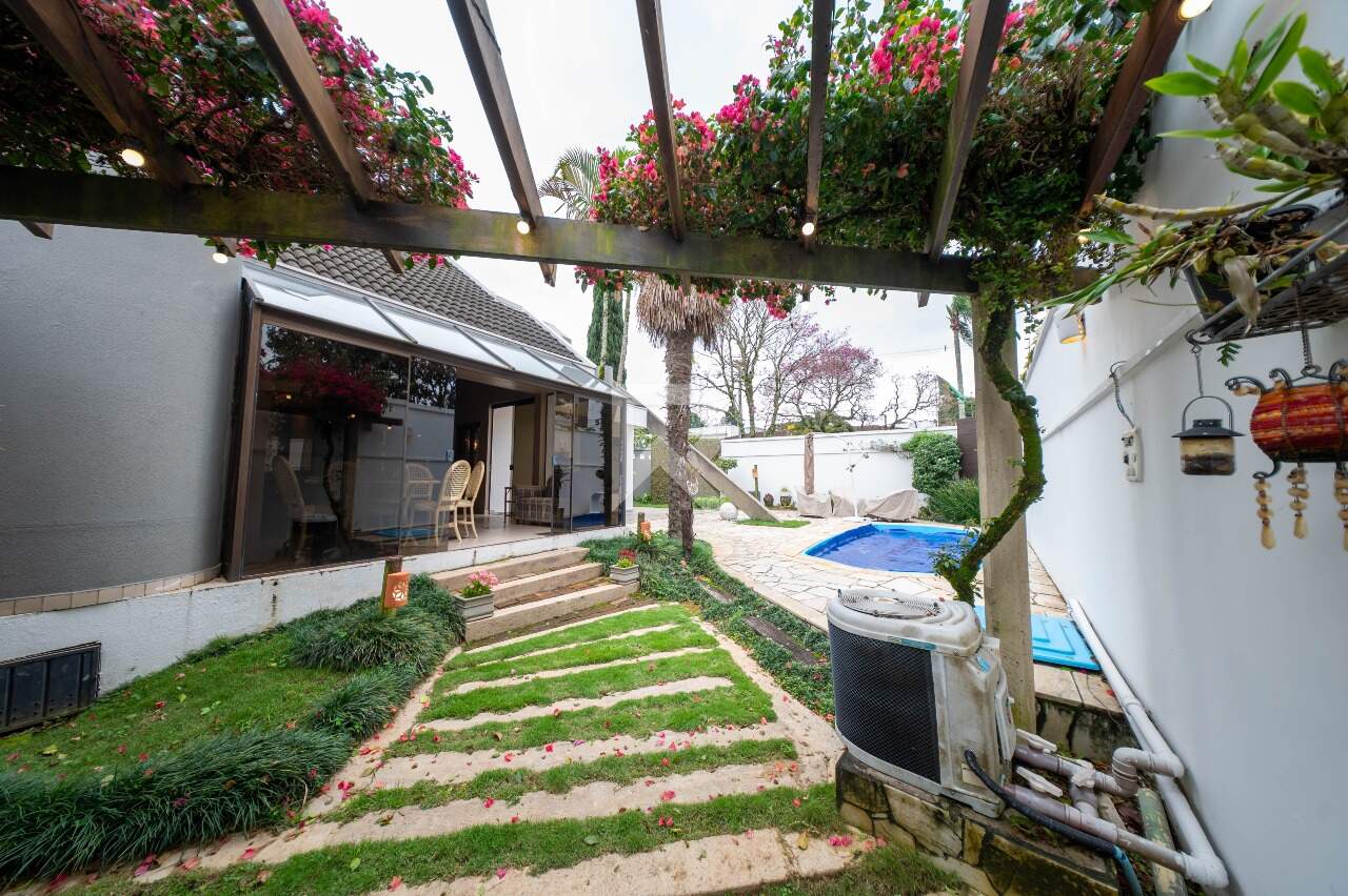 Casa com Piscina, 3 Quartos e 5 Vagas para Locação, 330 m² - Juvevê - Curitiba/PR miniatura 43