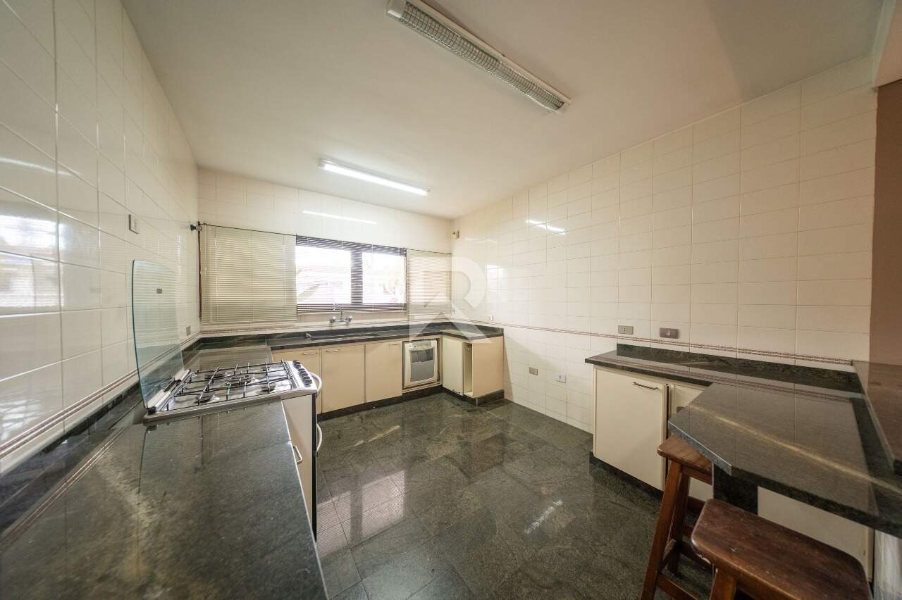 Casa com Piscina, 3 Quartos e 5 Vagas para Locação, 330 m² - Juvevê - Curitiba/PR miniatura 16