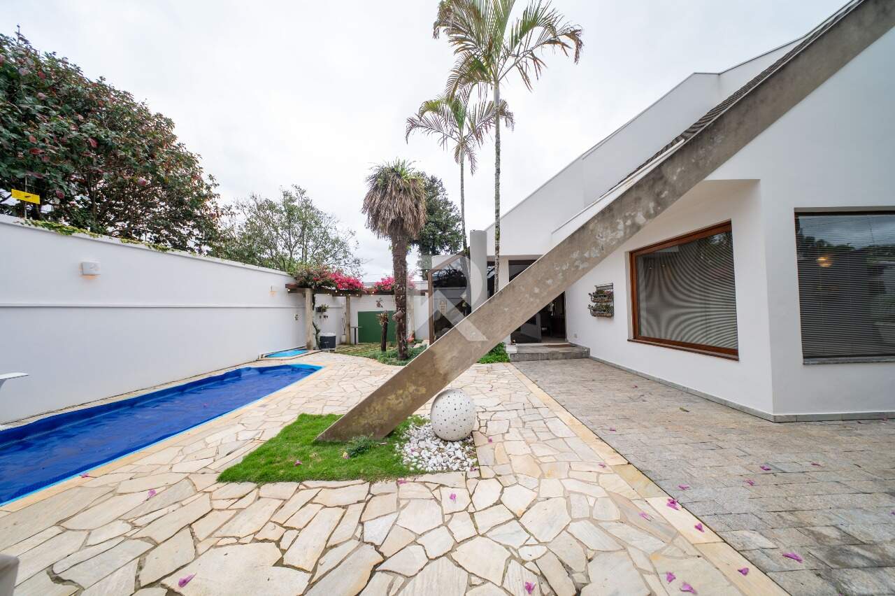Casa com Piscina, 3 Quartos e 5 Vagas para Locação, 330 m² - Juvevê - Curitiba/PR miniatura 48