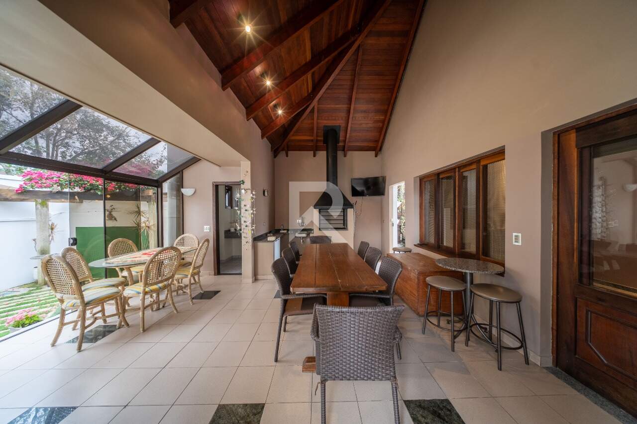 Casa com Piscina, 3 Quartos e 5 Vagas para Locação, 330 m² - Juvevê - Curitiba/PR miniatura 35
