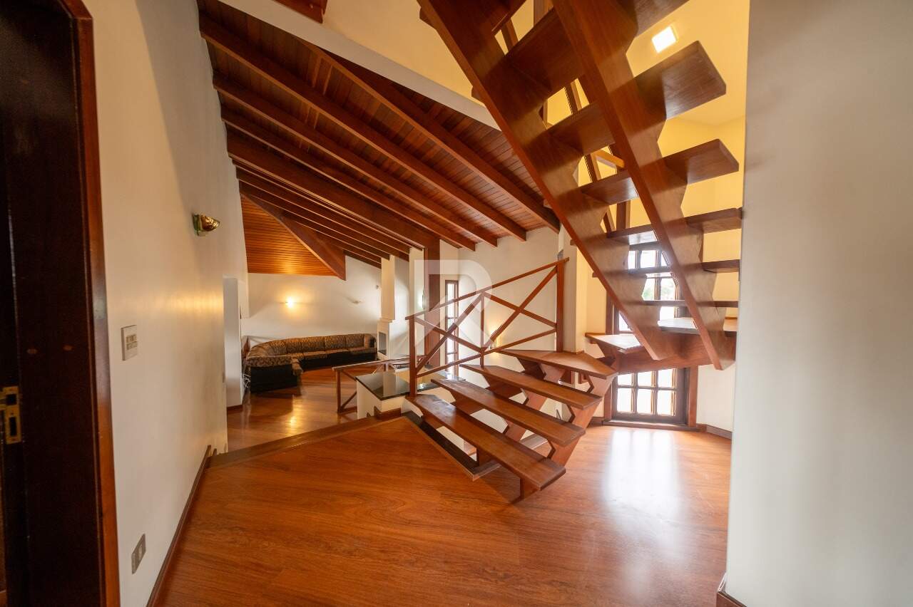 Casa com Piscina, 3 Quartos e 5 Vagas para Locação, 330 m² - Juvevê - Curitiba/PR miniatura 27