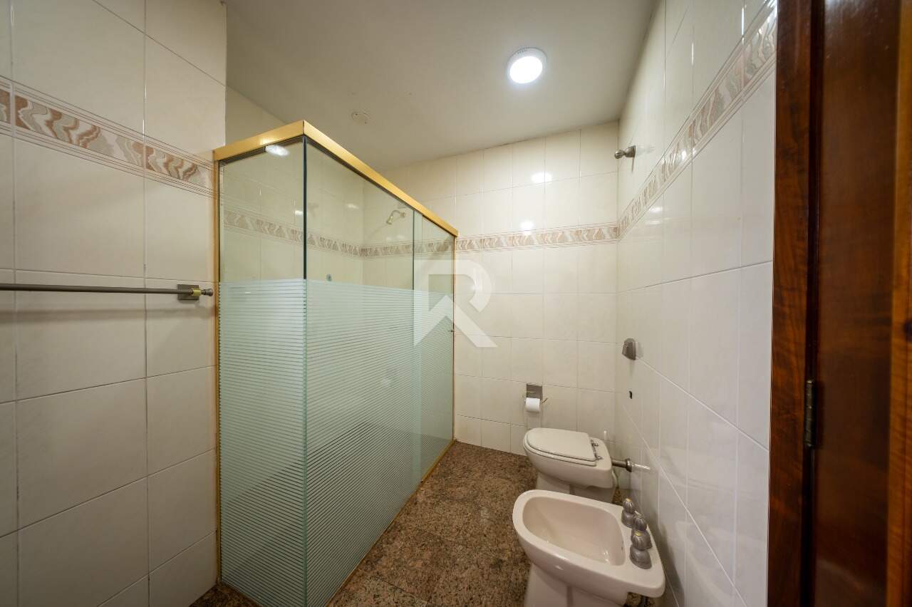Casa com Piscina, 3 Quartos e 5 Vagas para Locação, 330 m² - Juvevê - Curitiba/PR miniatura 38