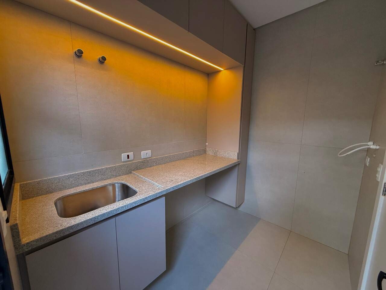 Casa à venda no Campo Comprido/Curitiba – 250 m² com 3 suítes Condomínio Fechado miniatura 18
