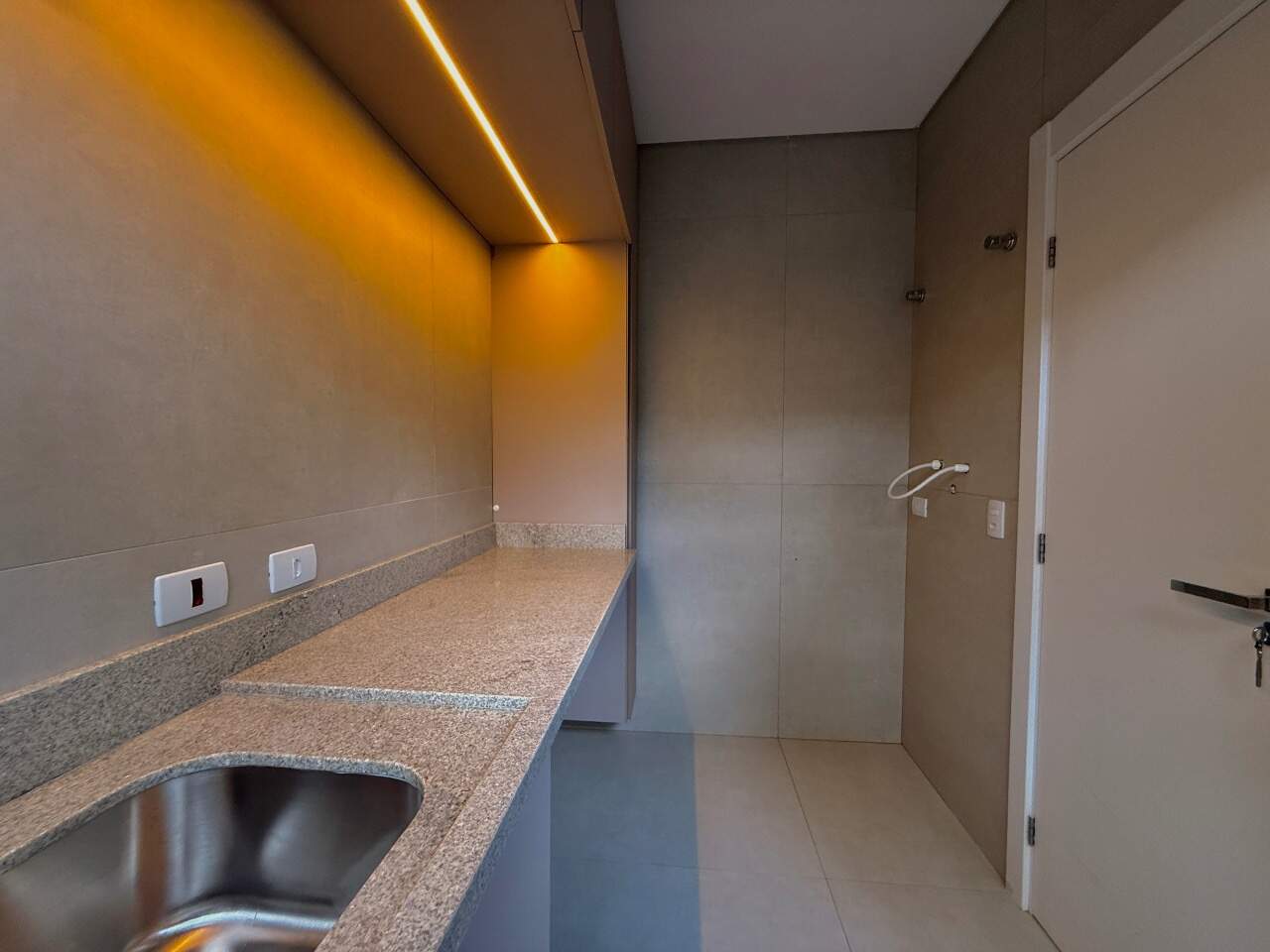 Casa à venda no Campo Comprido/Curitiba – 250 m² com 3 suítes Condomínio Fechado miniatura 19
