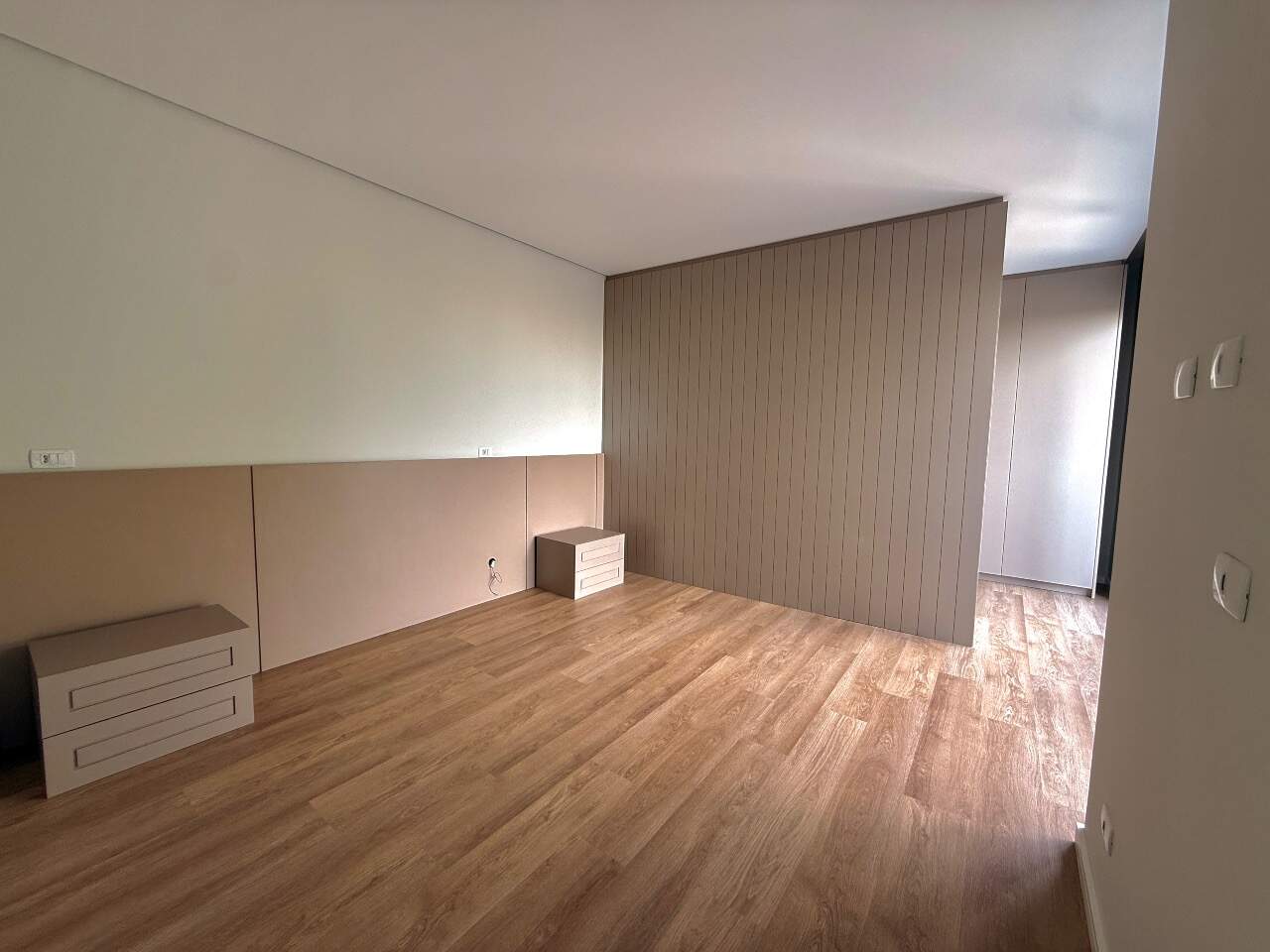 Casa à venda no Campo Comprido/Curitiba – 250 m² com 3 suítes Condomínio Fechado miniatura 21