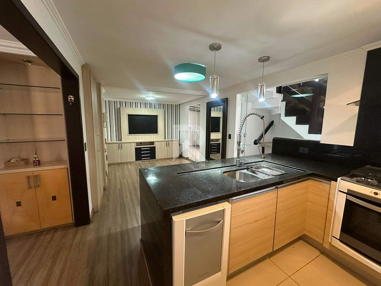 Casa com Quintal, 3 Quartos e 7 Vagas à venda, 300 m² - Mossunguê - Curitiba/PR miniatura 10
