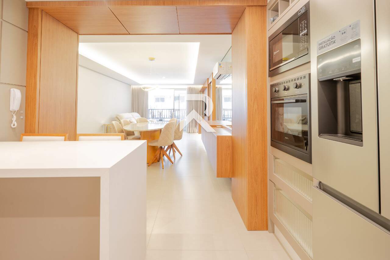 Apartamento Reformado e Mobiliado com 3 Quartos, 1 Vaga e 93m2 para Venda - Batel - Curitiba/PR miniatura 6