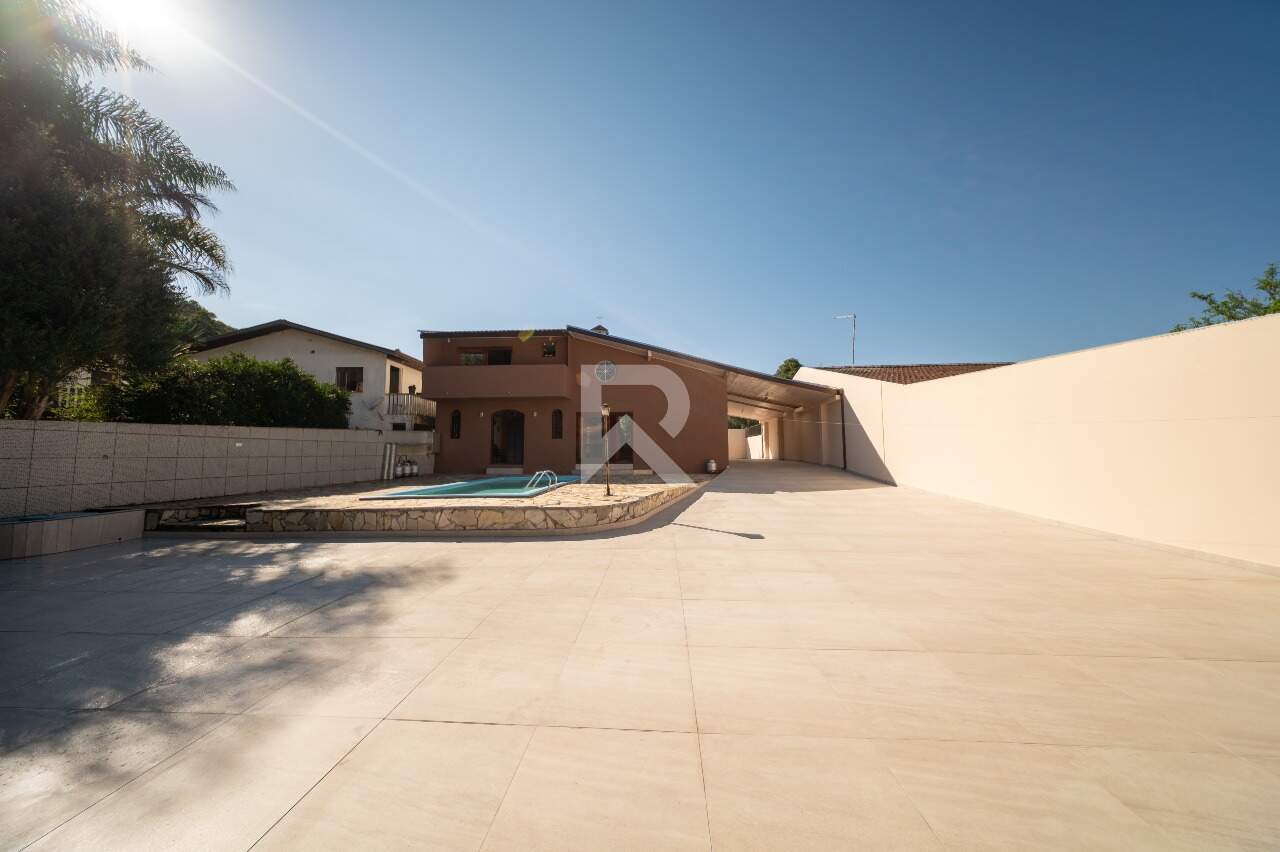 Casa com Amplo Jardim, 5 Quartos e 6 Vagas à venda, 164 m² - Santo Inácio - Curitiba/PR miniatura 26
