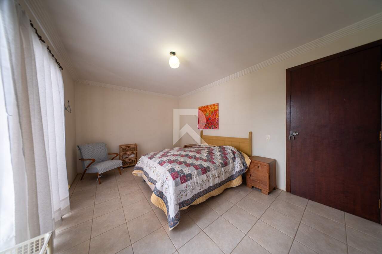 Casa Comercial com Amplo Espaço Interno, 5 quartos, 4 vagas para locação, 400 m² - Boa Vista - Curitiba/PR miniatura 19