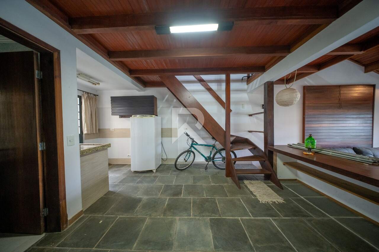 Casa Comercial com Amplo Espaço Interno, 5 quartos, 4 vagas para locação, 400 m² - Boa Vista - Curitiba/PR miniatura 30