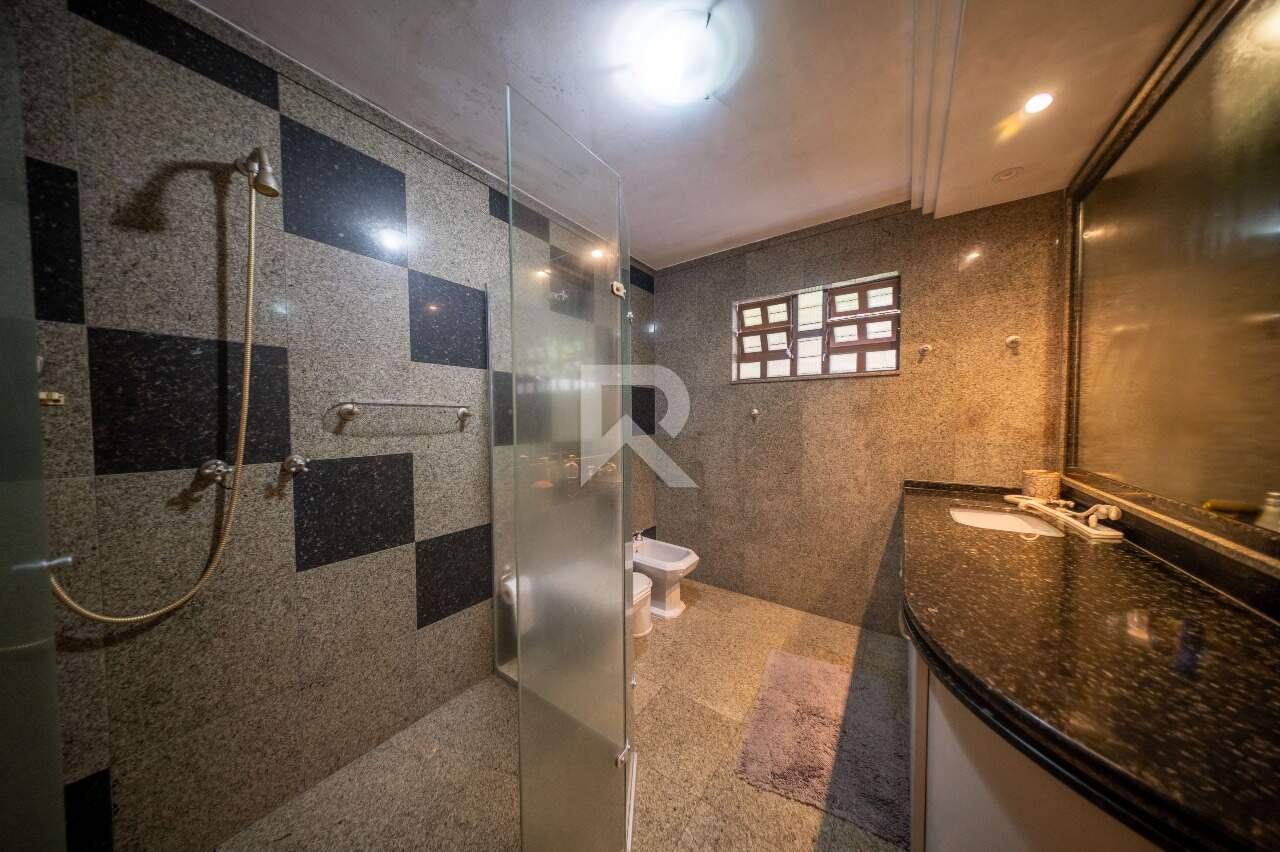 Casa com Amplo Jardim, 5 quartos, 5 vagas à venda, 520 m² - Mossunguê - Curitiba/PR miniatura 57