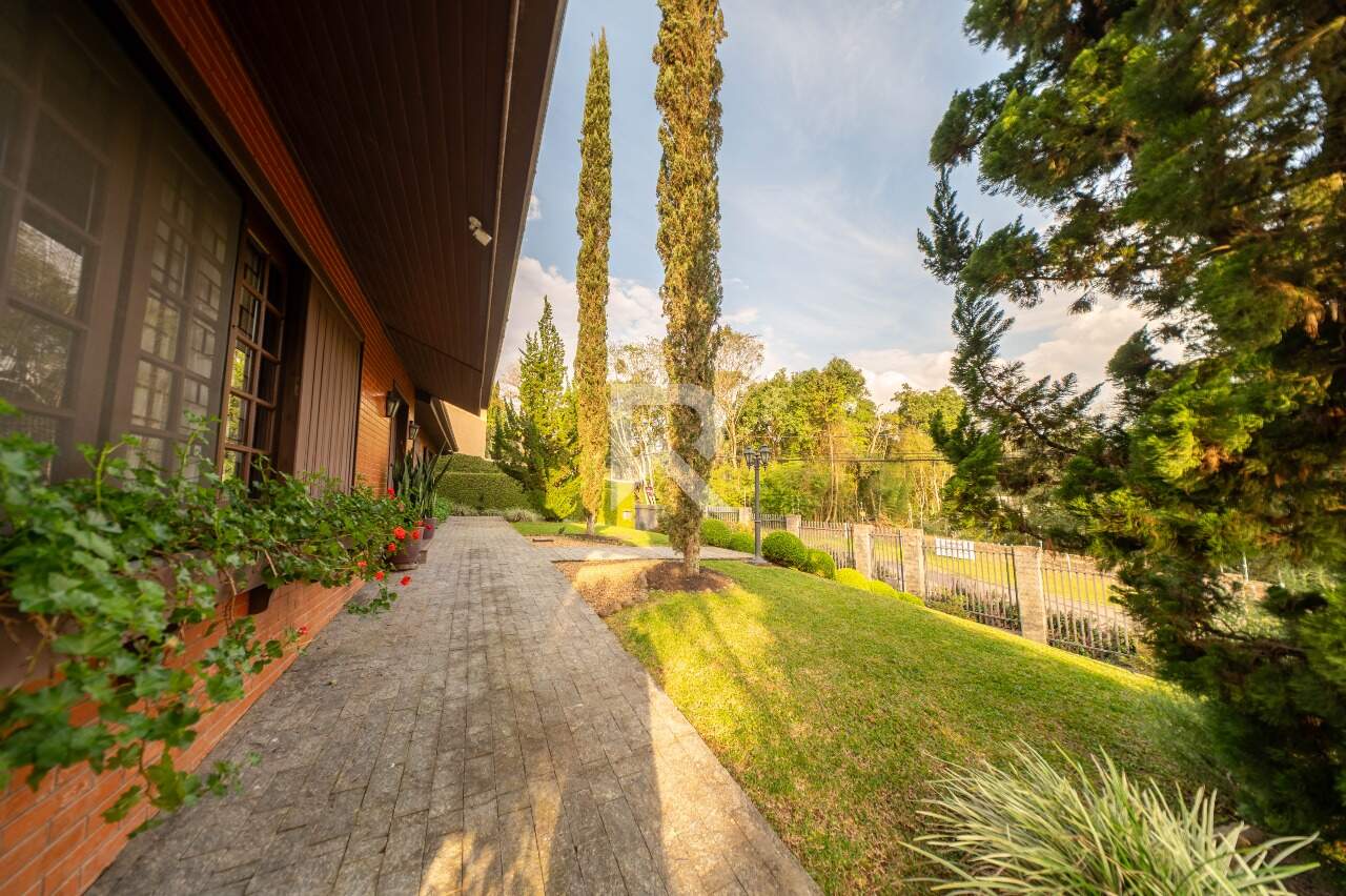Casa com Amplo Jardim, 5 quartos, 5 vagas à venda, 520 m² - Mossunguê - Curitiba/PR miniatura 6