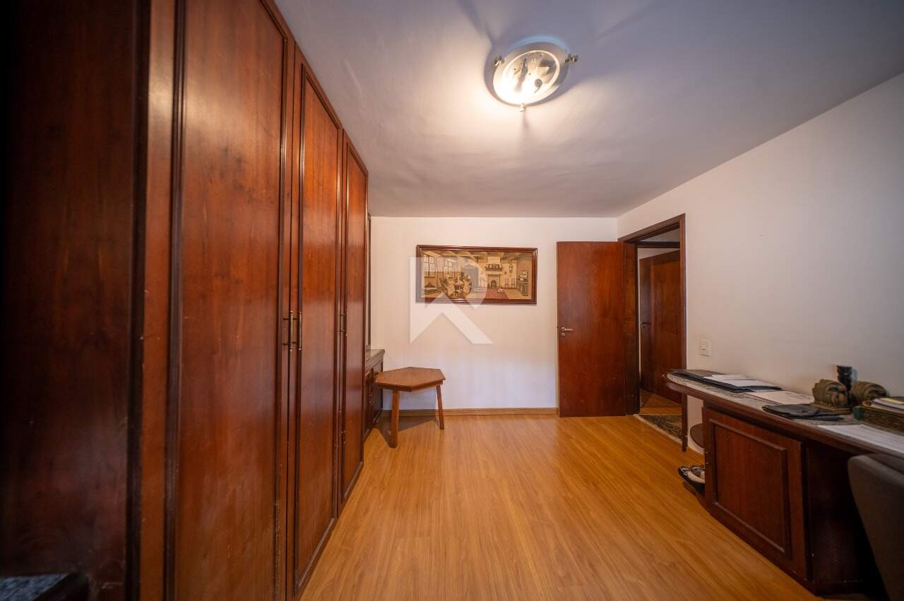 Casa com Amplo Jardim, 5 quartos, 5 vagas à venda, 520 m² - Mossunguê - Curitiba/PR miniatura 33