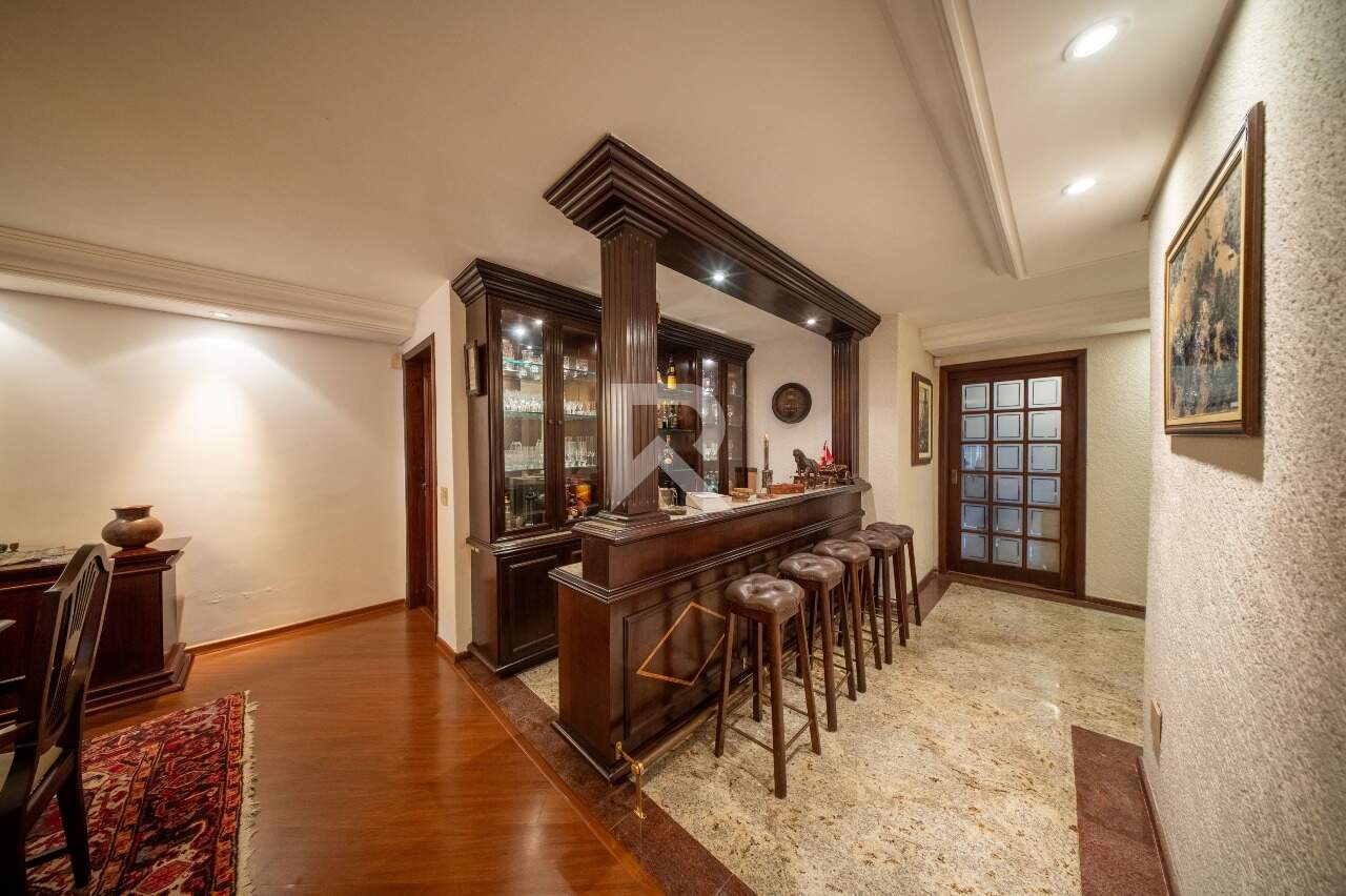 Casa com Amplo Jardim, 5 quartos, 5 vagas à venda, 520 m² - Mossunguê - Curitiba/PR miniatura 17
