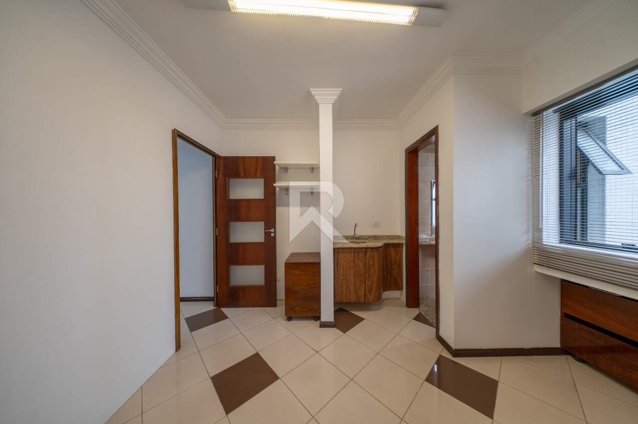 Sala Comercial com Móveis Planejados para locação, 40 m² - Água Verde - Curitiba/PR miniatura 5