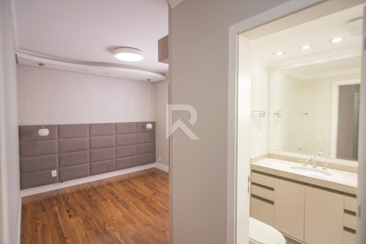 Apartamento Semi-Mobiliado com Varanda Gourmet 4 Quartos - Aluguel 131m² - Ecoville - Curitiba/PR miniatura 26