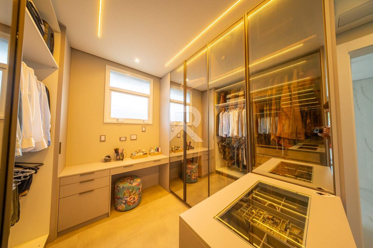 Casa de Alto Padrão com Piscina Aquecida, 4 suítes, 4 vagas à venda, 388,76 m² - Campo Comprido - Curitiba/PR miniatura 26