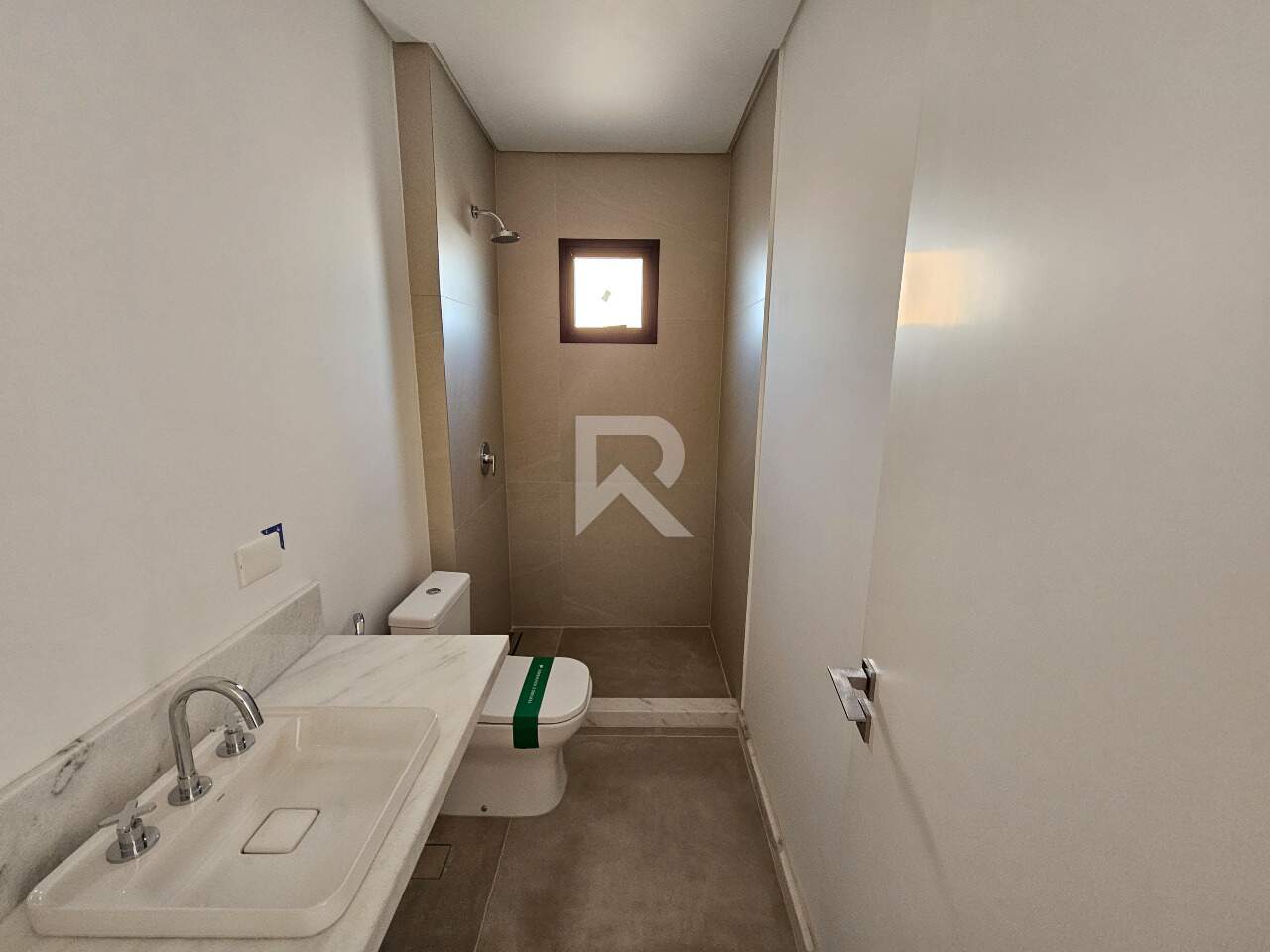 Apartamento Novo em Andar Alto e Face Norte com 3 Suítes e 3 Vagas à venda, 165m² - Bigorrilho, Curitiba miniatura 19