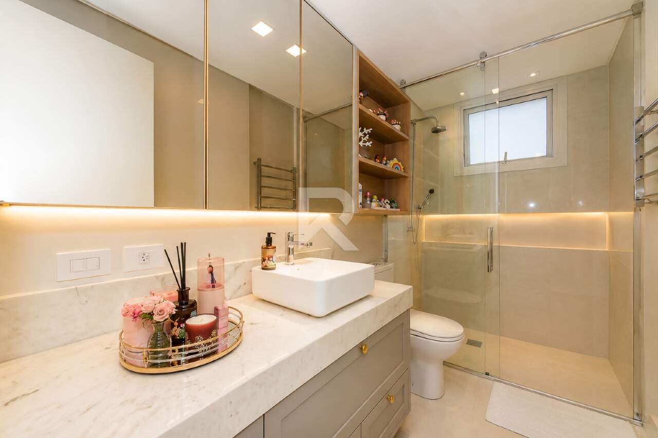 Casa de Luxo Mobiliada em Condomínio com Piscina, 4 Suítes e 7 Vagas para Locação, 635 m² - Campo Comprido - Curitiba/PR miniatura 23
