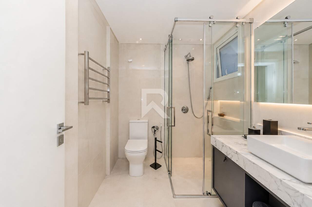 Casa de Luxo Mobiliada em Condomínio com Piscina, 4 Suítes e 7 Vagas para Locação, 635 m² - Campo Comprido - Curitiba/PR miniatura 20