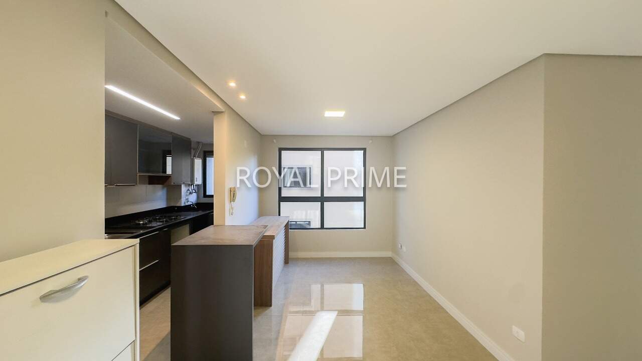 Apartamento Semi Mobiliado em Cond. Clube com 3 quartos e 2 vagas para locação - 71 m2 - Santo Inácio, Curitiba-PR miniatura 3