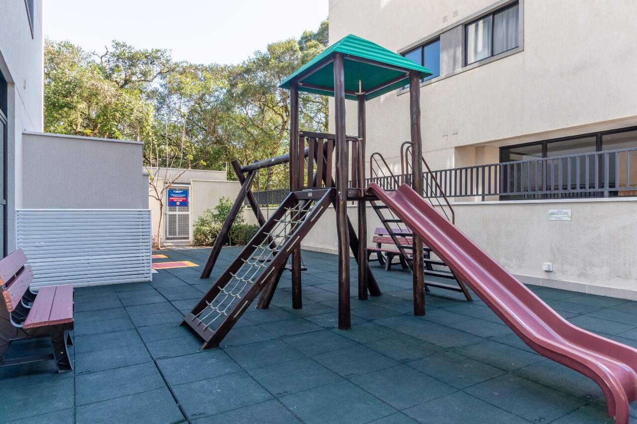 Apartamento Semi Mobiliado em Cond. Clube com 3 quartos e 2 vagas para locação - 71 m2 - Santo Inácio, Curitiba-PR miniatura 22
