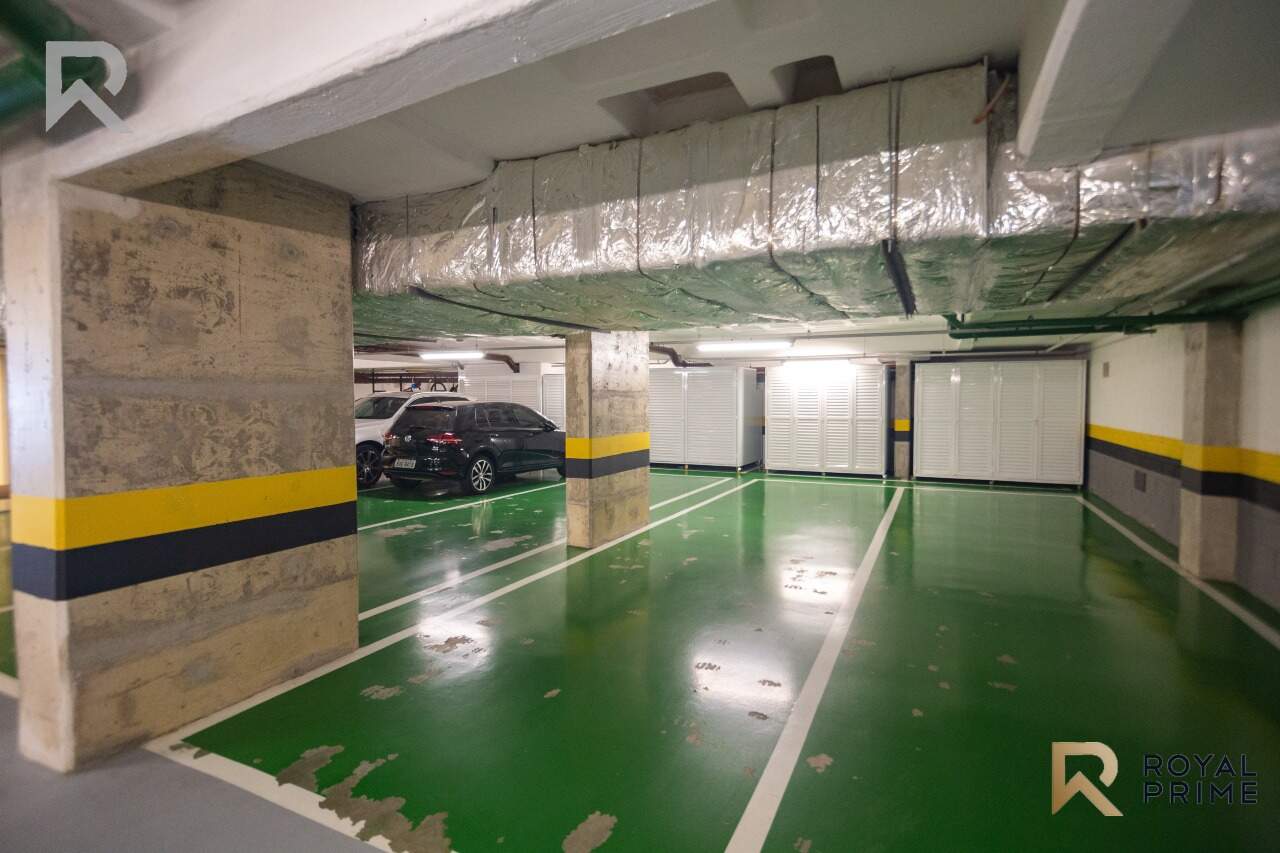 Cobertura Mobiliada em Cond Clube com 3 suítes para venda - 247m2 - Água Verde, Curitiba-PR miniatura 41