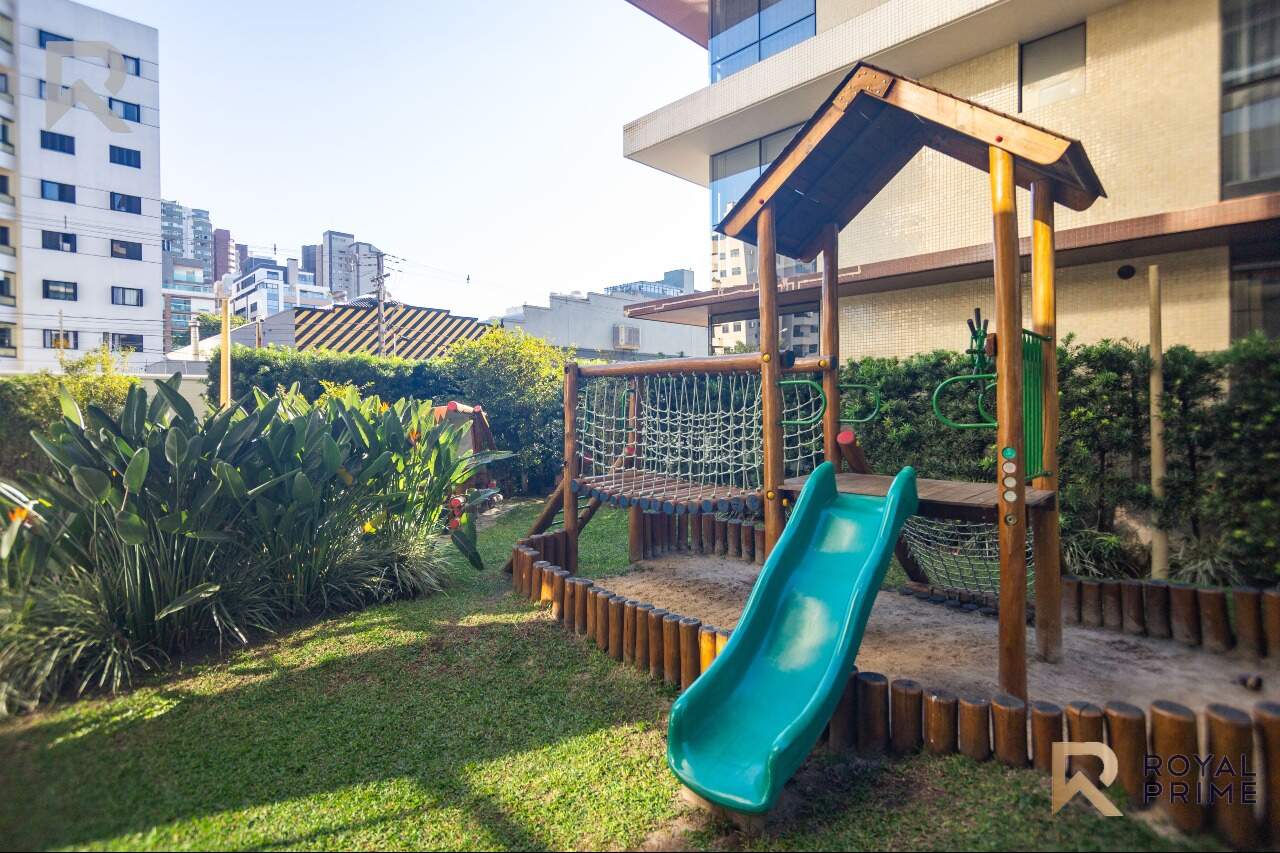 Cobertura Mobiliada em Cond Clube com 3 suítes para venda - 247m2 - Água Verde, Curitiba-PR miniatura 50