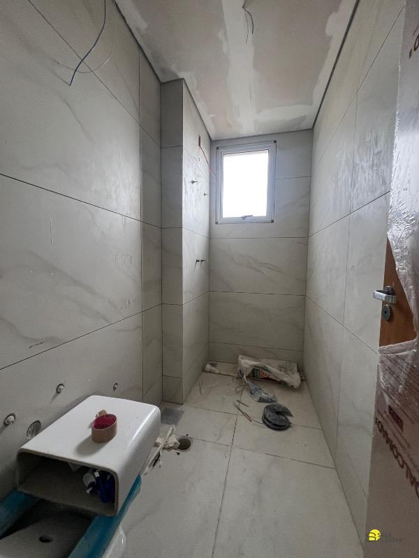 Área privativa à venda no Barreiro: 