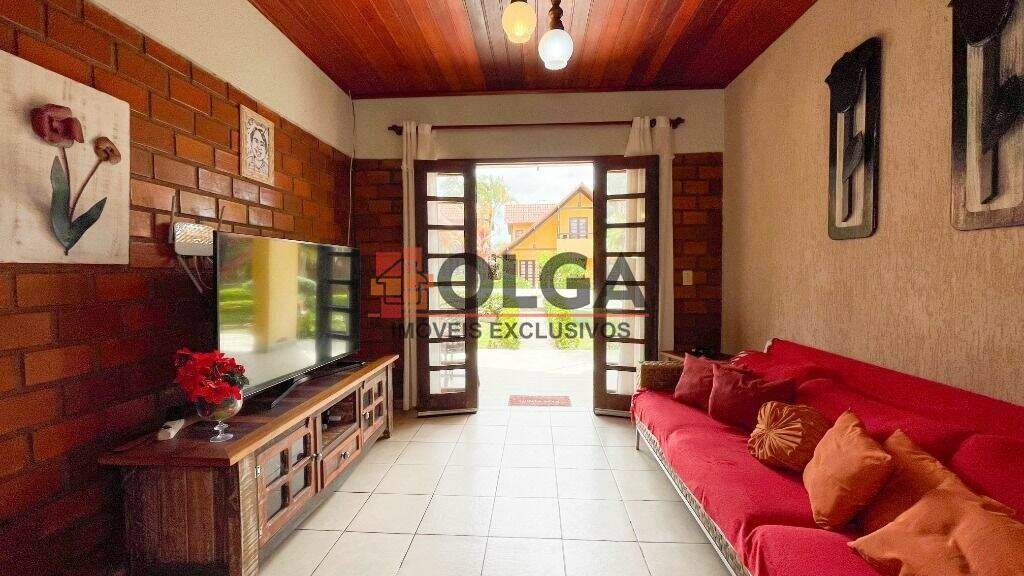 Casa à venda no bairro Santana: 