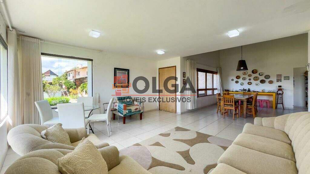 Casa à venda no bairro Santana: 