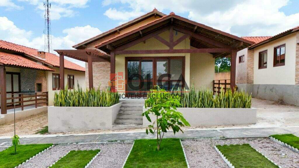 Casa à venda no bairro Santana: 