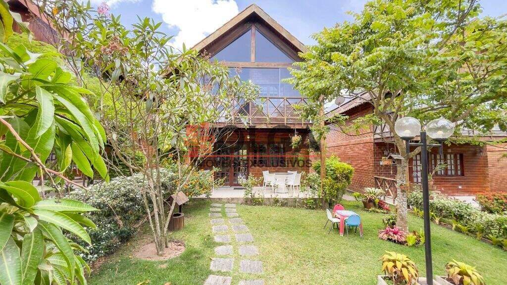 Casa à venda no bairro Santana: 