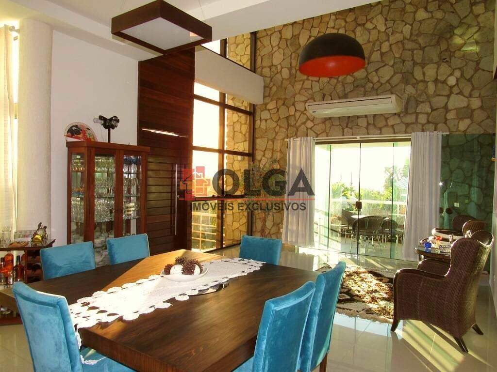 Casa à venda no bairro Zona Rural: 