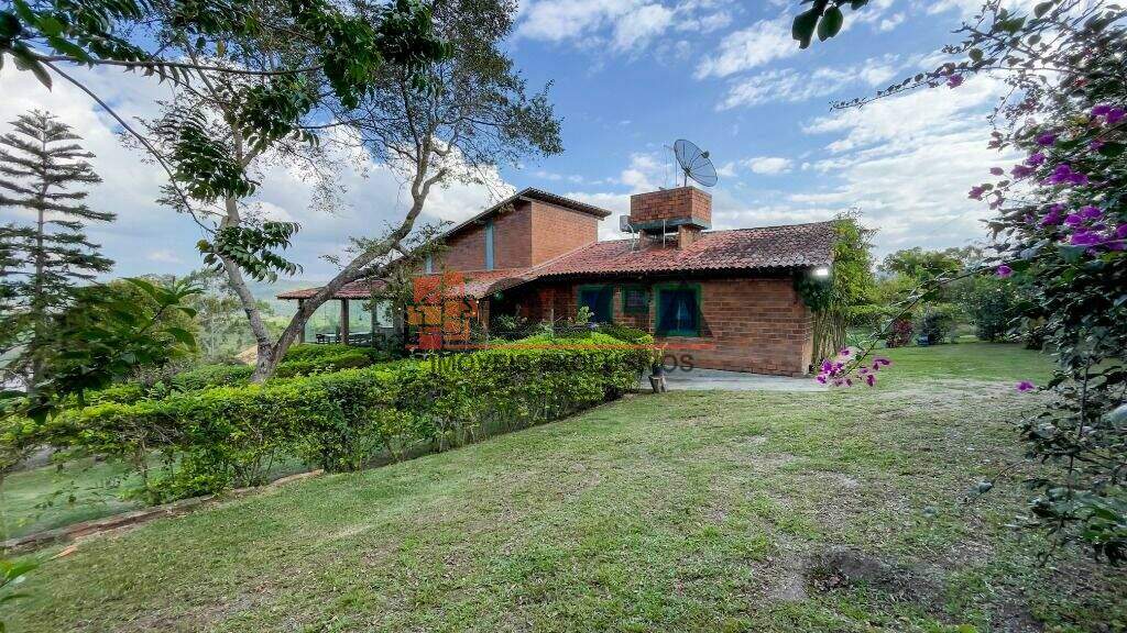 Casa à venda no bairro Cruzeiro: 