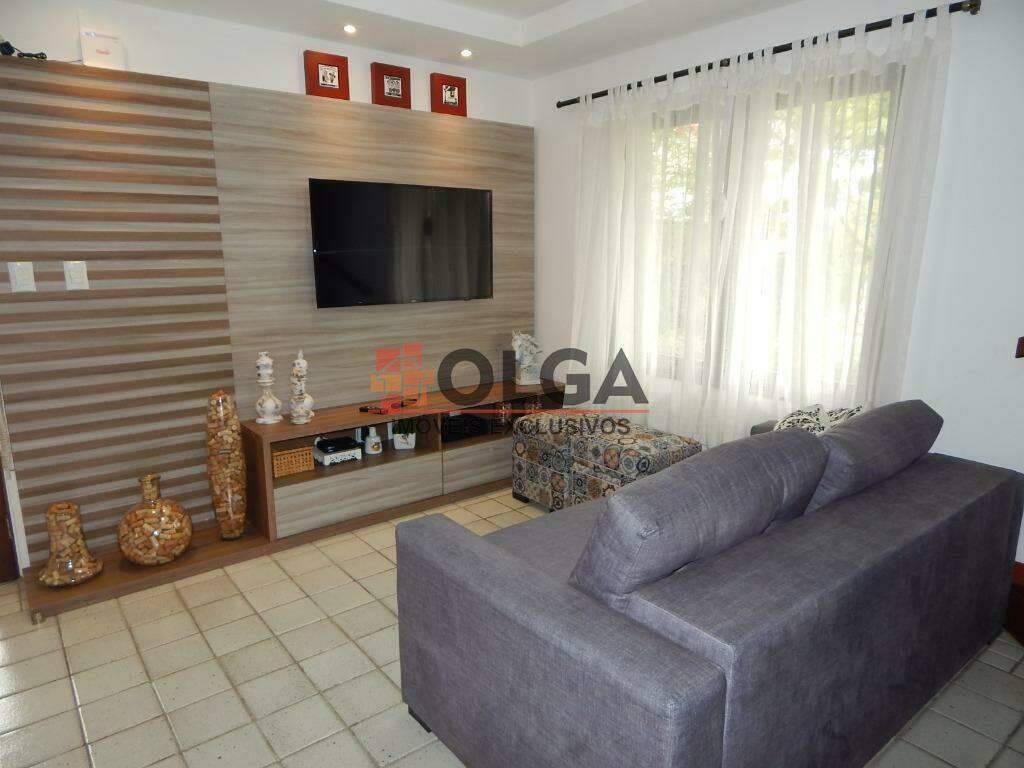 Casa à venda no bairro Santana: 