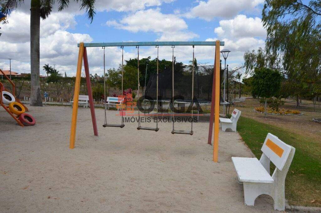 Terreno à venda no bairro Ponto Alto: 