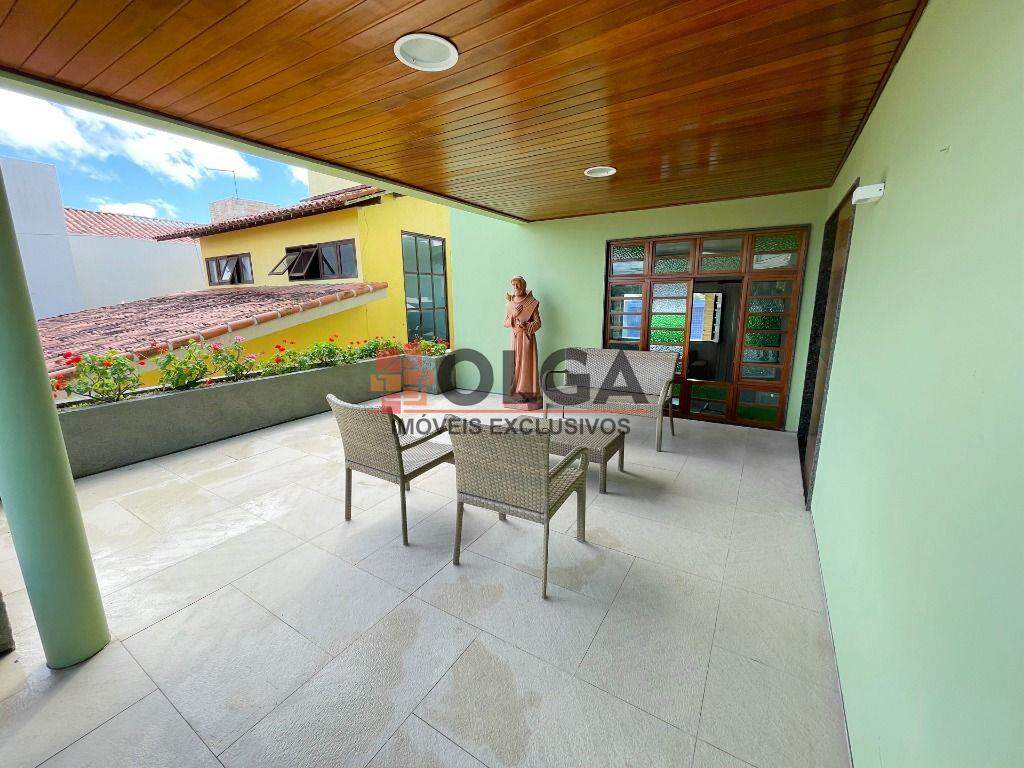 Casa à venda no bairro Cruzeiro: 