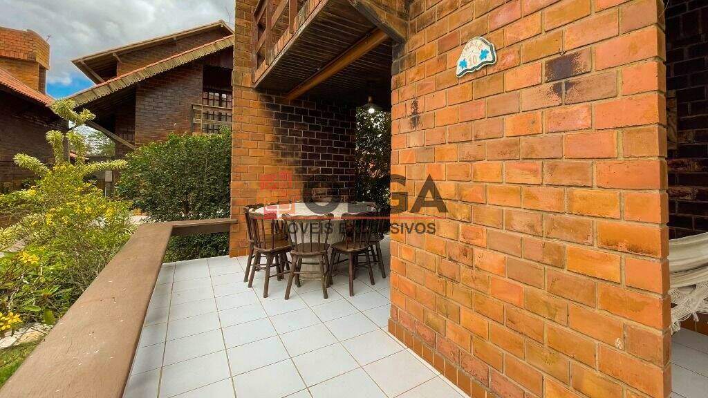 Casa à venda no bairro Santana: 