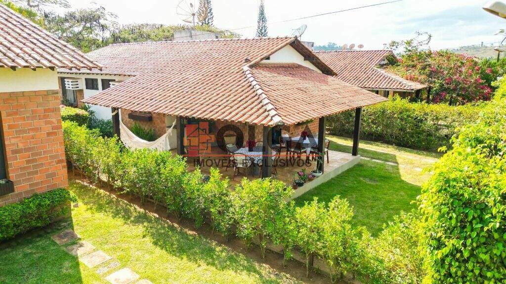 Casa à venda no bairro Santana: 