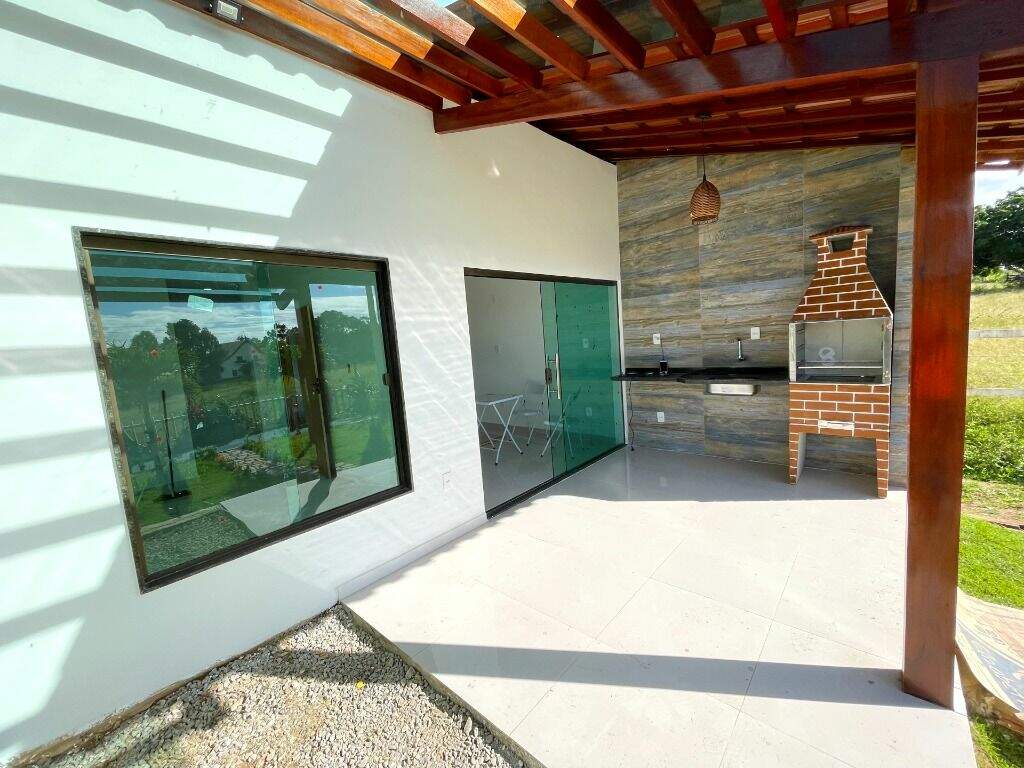 Casa à venda no bairro Novo Gravatá: 